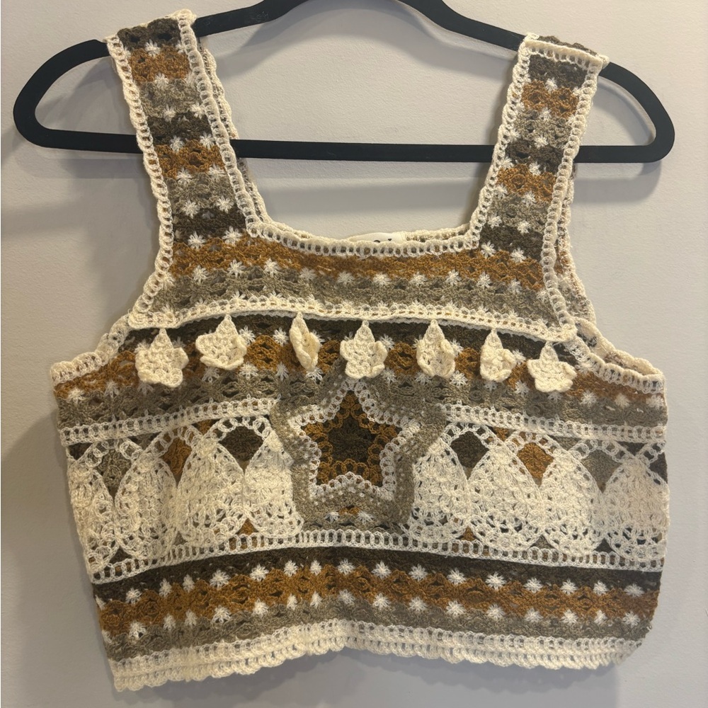 POL Starwoven Crochet Top Knit Crop Tank Boho Festival Cream Brown Medium